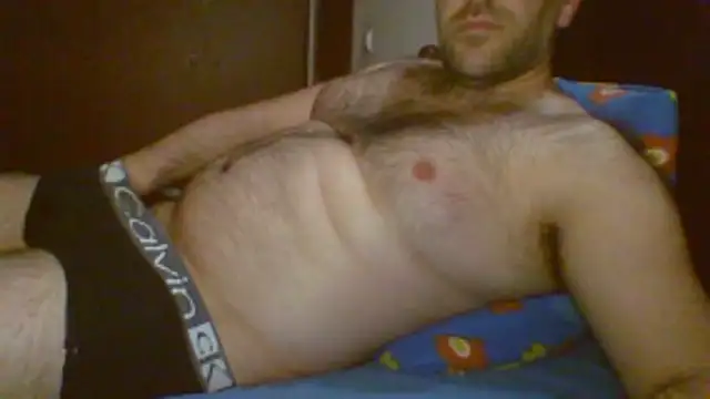 Snapshot of _tuga_man_ chatting on March 12, 10:27 pm tuga man online show from March 12, 10:27 pm