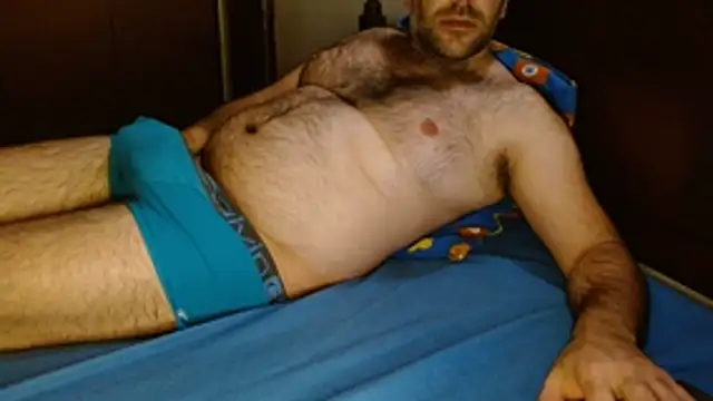 Snapshot of _tuga_man_ chatting on March 24, 11:21 pm tuga man online show from March 24, 11:21 pm
