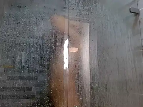 Snapshot of ttylloserxxx chatting on October 26, 11:49 am ttylloserxxx online show from October 26, 11:49 am