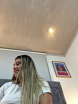 MeganCrow online show from February 20, 6:26 am