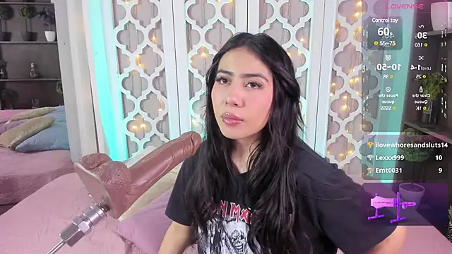 aniie west online show from February 7, 8:42 pm