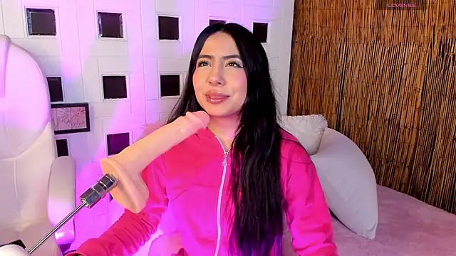 aniie west online show from March 13, 12:46 pm