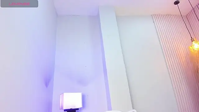 alana rossetti online show from April 21, 11:16 am