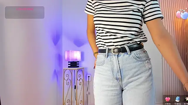 Snapshot of alana_rossetti chatting on June 30, 12:06 pm alana rossetti online show from June 30, 12:06 pm