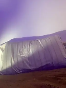 Pilote19 online show from April 21, 11:40 pm