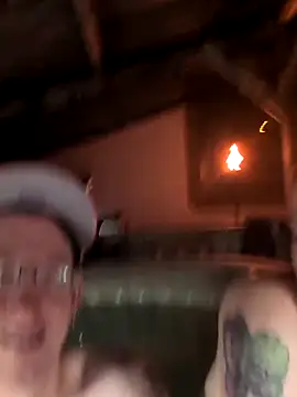 Snapshot of YourNotMySupervisor chatting on December 1, 5:45 am YourNotMySupervisor online show from December 1, 5:45 am