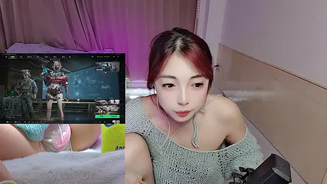 Snapshot of Song_99 chatting on November 27, 4:36 am Song 99 online show from November 27, 4:36 am