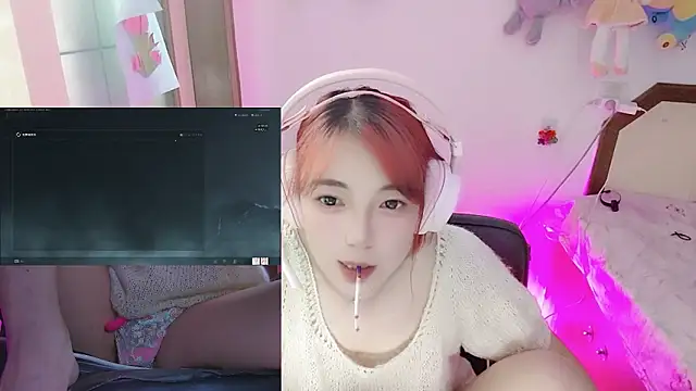 Snapshot of Song_99 chatting on June 19, 4:22 pm Song 99 online show from June 19, 4:22 pm