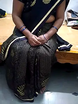 laxmitelugu78 online show from January 24, 1:14 pm