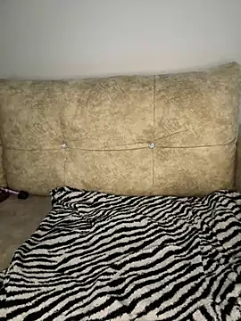 lovesgirl0 online show from February 13, 10:02 am