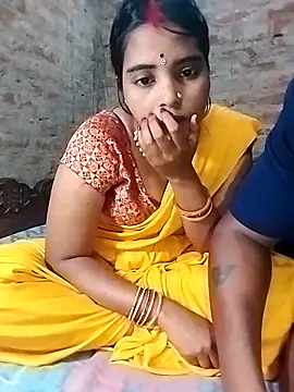 Snapshot of Simrandeshipp chatting on March 6, 4:49 pm Simrandeshipp online show from March 6, 4:49 pm