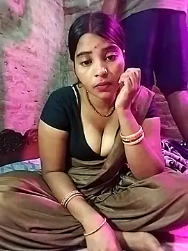 Snapshot of Simrandeshipp chatting on March 9, 7:05 pm Simrandeshipp online show from March 9, 7:05 pm