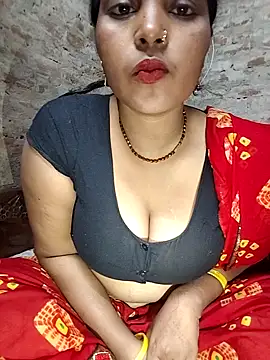 Snapshot of Simrandeshipp chatting on December 20, 4:14 pm Simrandeshipp online show from December 20, 4:14 pm