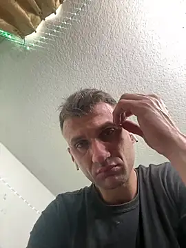 Snapshot of sexyhotstud12 chatting on February 25, 5:04 pm sexyhotstud12 online show from February 25, 5:04 pm