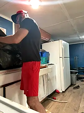 Snapshot of sexyhotstud12 chatting on December 5, 6:04 pm sexyhotstud12 online show from December 5, 6:04 pm