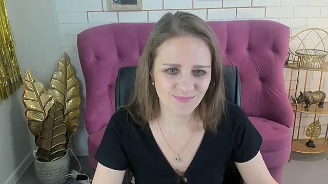 EmiliaBedy online show from February 6, 9:11 am