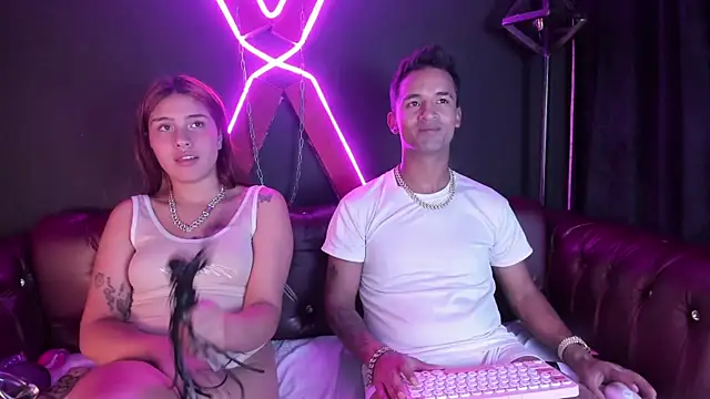 Nikki and Mayk online show from March 7, 2:57 am