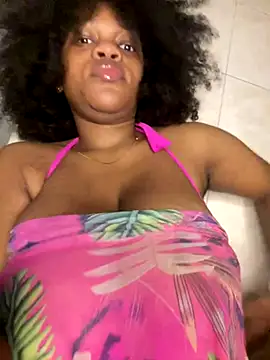 Boneca25 online show from November 2, 4:26 am