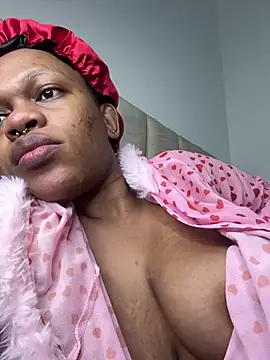 Boneca25 online show from April 13, 7:58 am