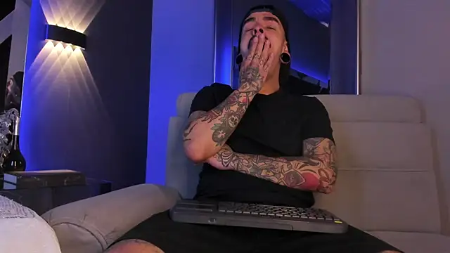 kaletattoo online show from September 21, 3:13 pm