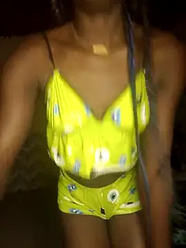 emily2000 online show from February 21, 9:32 pm