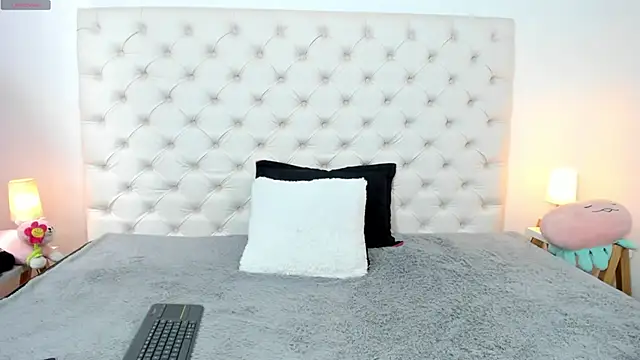 esmeralda06 online show from February 20, 3:08 pm