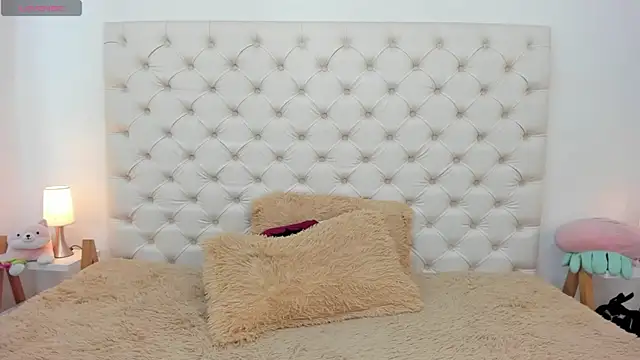 esmeralda06 online show from September 18, 2:52 pm