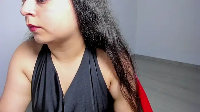 Snapshot of Little_Shaara chatting on March 17, 10:38 pm Little Shaara online show from March 17, 10:38 pm