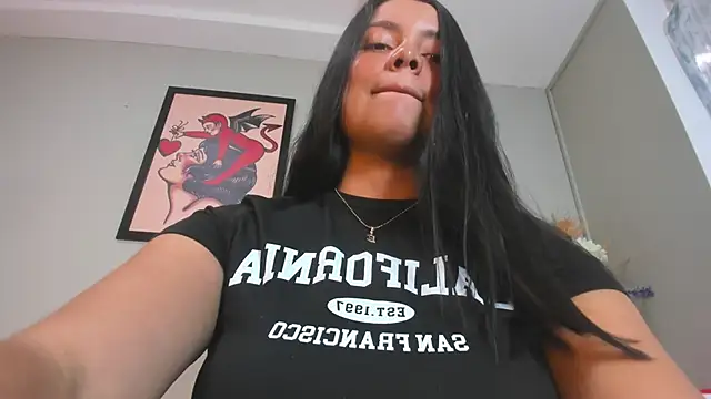 evaa greey online show from October 23, 8:07 pm