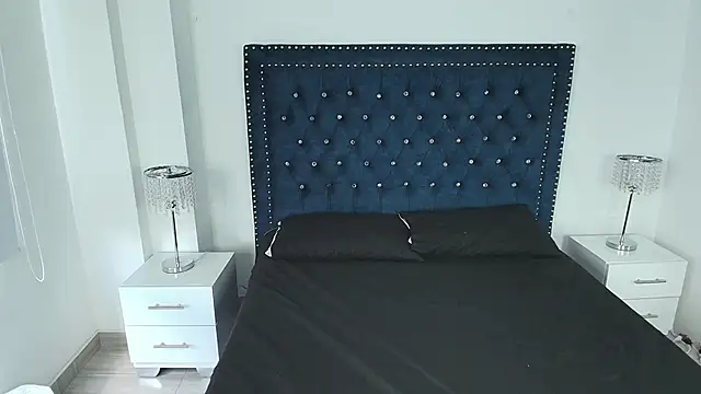 Milu ballmer online show from September 11, 6:19 pm