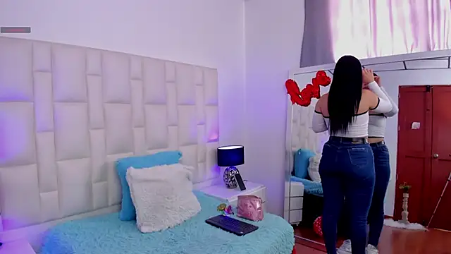 Ariana rouse online show from February 28, 5:59 pm