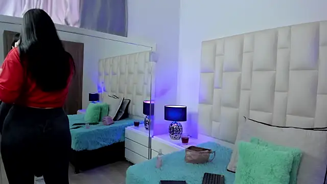 Ariana rouse online show from April 20, 6:42 pm