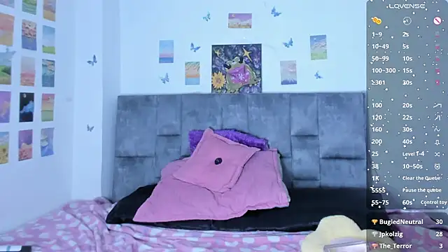Snapshot of Isangel_ chatting on February 15, 6:23 am Isangel  online show from February 15, 6:23 am