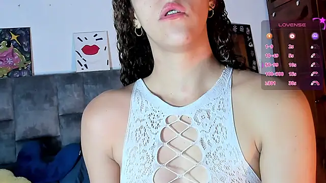 Isangel  online show from November 8, 1:50 am