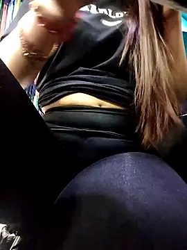 samathasexx online show from April 21, 9:28 pm