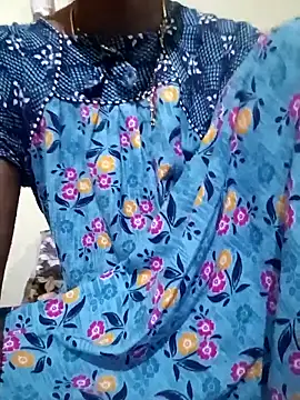 Snapshot of TeluguammayiMahi chatting on October 5, 8:34 am TeluguammayiMahi online show from October 5, 8:34 am