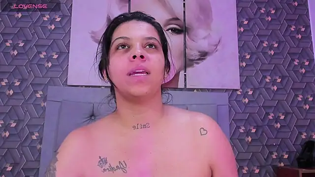 Emily rivera78 online show from May 15, 4:19 am