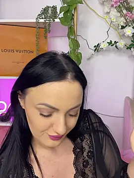 RaisaSalvi online show from February 23, 4:46 pm