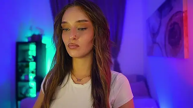 Snapshot of Clara_Nia chatting on November 1, 7:49 pm Clara Nia online show from November 1, 7:49 pm