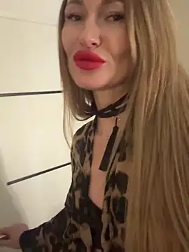 Sweet Pussy2024 online show from February 23, 1:21 pm