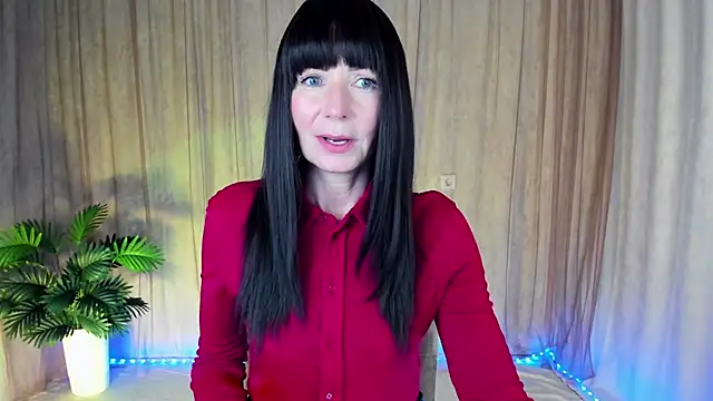 MonicaCheerful online show from November 5, 1:00 pm