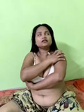 Snapshot of hornysania123 chatting on February 11, 9:46 pm hornysania123 online show from February 11, 9:46 pm