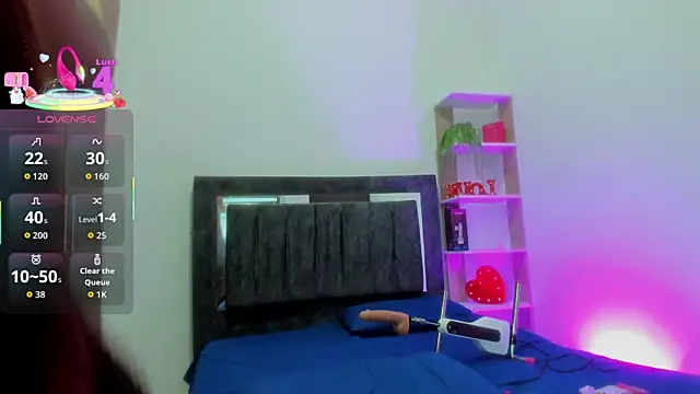 Nicol TransGirl online show from April 8, 5:18 am