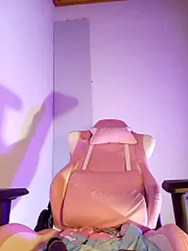 -Nicol online show from February 8, 10:18 am