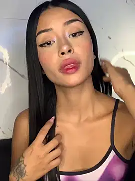 Snapshot of Miss_karol chatting on February 5, 5:31 pm Miss karol online show from February 5, 5:31 pm