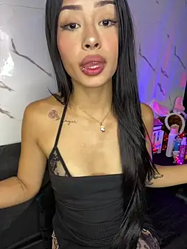 Snapshot of Miss_karol chatting on March 7, 5:49 pm Miss karol online show from March 7, 5:49 pm