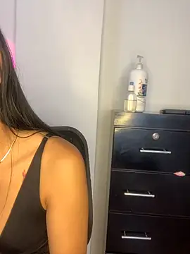 Snapshot of Miss_karol chatting on October 25, 6:13 pm Miss karol online show from October 25, 6:13 pm