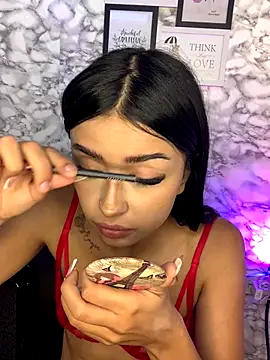 Snapshot of Miss_karol chatting on November 20, 6:29 pm Miss karol online show from November 20, 6:29 pm