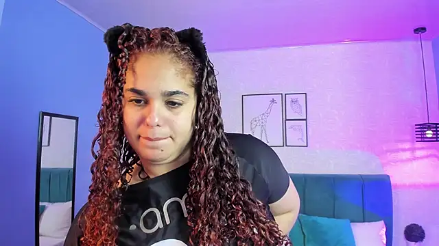 ninna curly online show from September 18, 9:17 pm