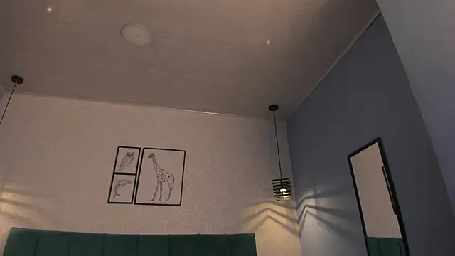 ninna curly online show from February 9, 7:01 am